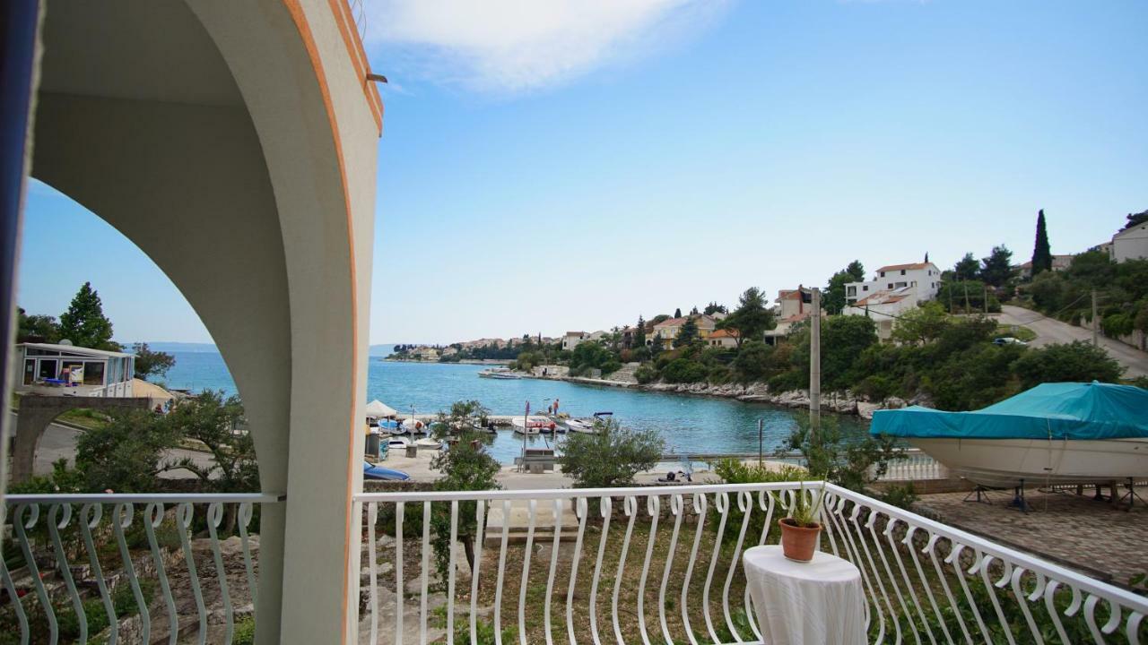 Apartmani Laura Trogir Ngoại thất bức ảnh