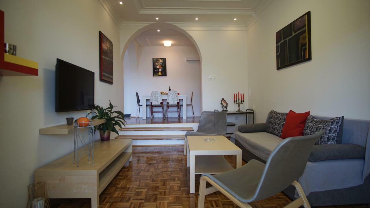 Apartmani Laura Trogir Ngoại thất bức ảnh