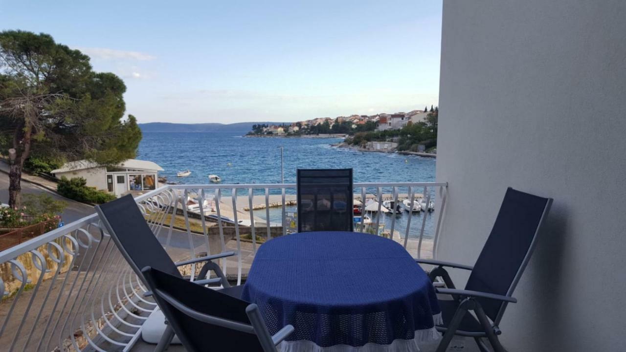 Apartmani Laura Trogir Ngoại thất bức ảnh