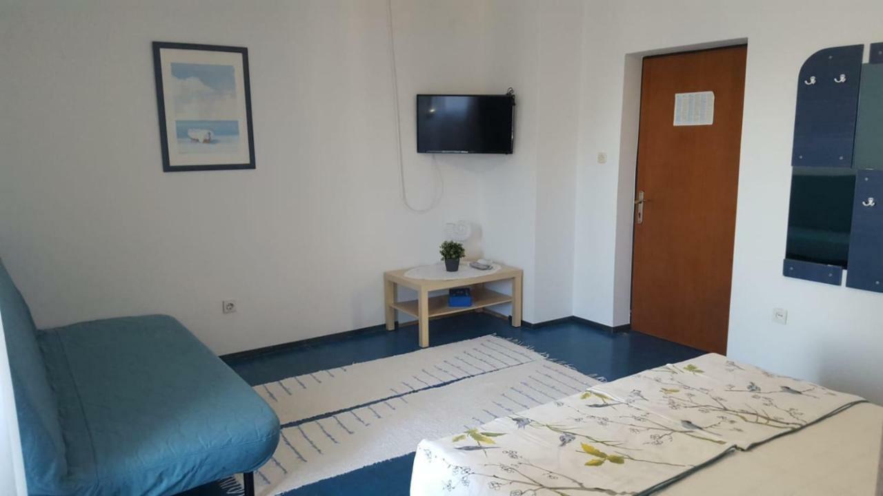 Apartmani Laura Trogir Ngoại thất bức ảnh