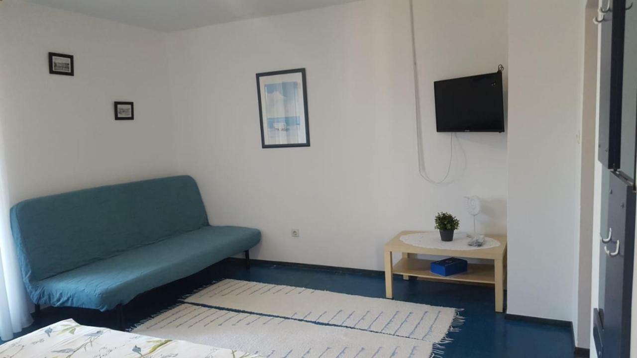 Apartmani Laura Trogir Ngoại thất bức ảnh